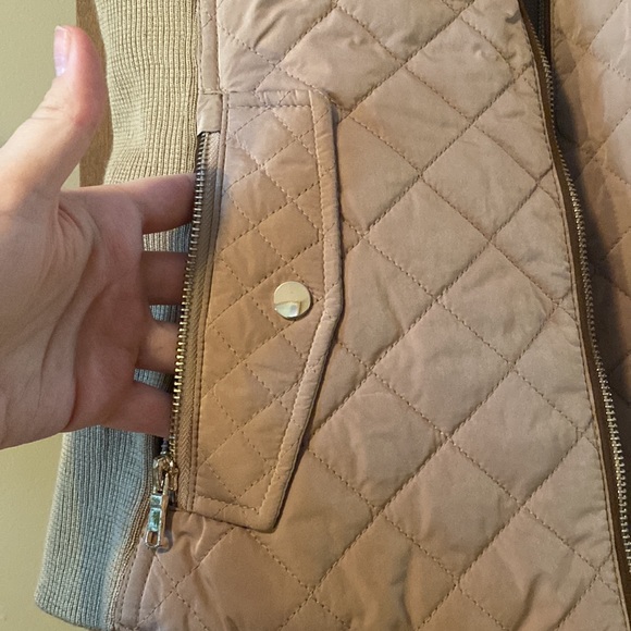 Tan Zara Puffer Vest - Picture 2 of 6